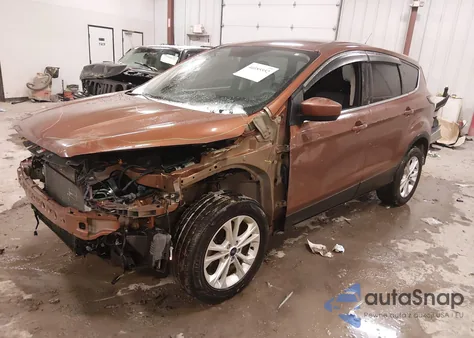 2017 Ford Escape Se z USA, uszkodzony, nr VIN 1FMCU9GD7HUB02653